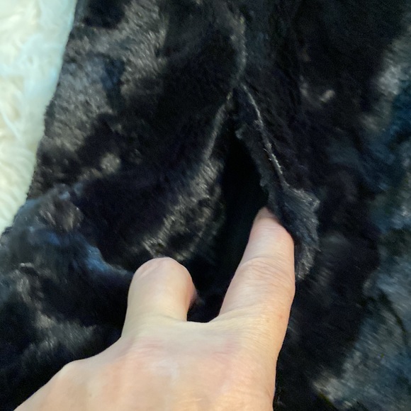 The North Face Two side Vest extremely beautiful black color BNWOT - Picture 10 of 17